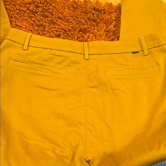 Dockers Yellow Chinos Modern Fit Cotton Blend - Picture 8 of 9